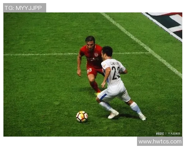 亚泰与富力精彩对决直播回放全程回顾及精彩瞬间分析